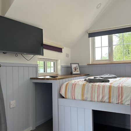 1Lochness Glam Lodges Inverness Dış mekan fotoğraf