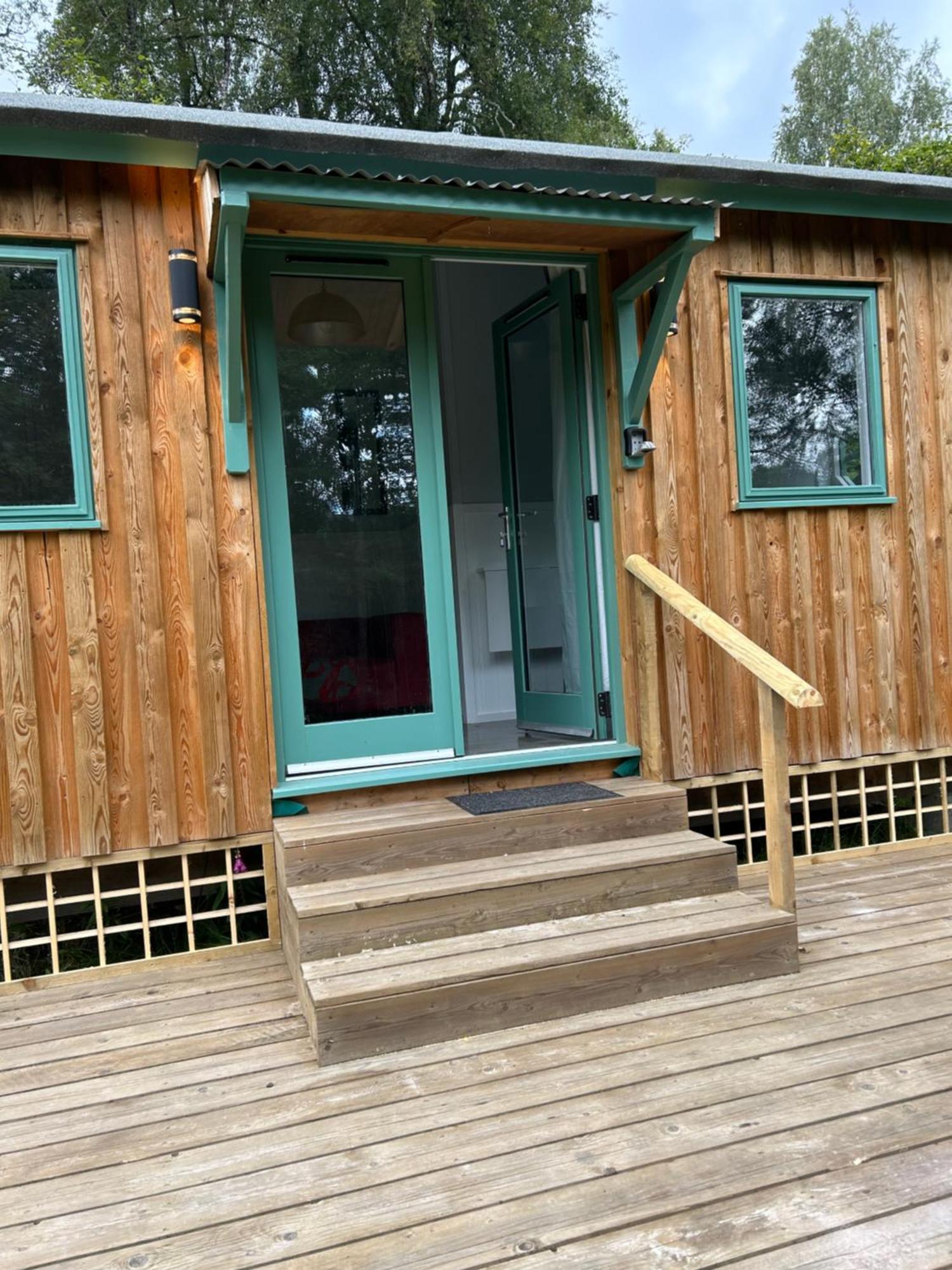 1Lochness Glam Lodges Inverness Dış mekan fotoğraf